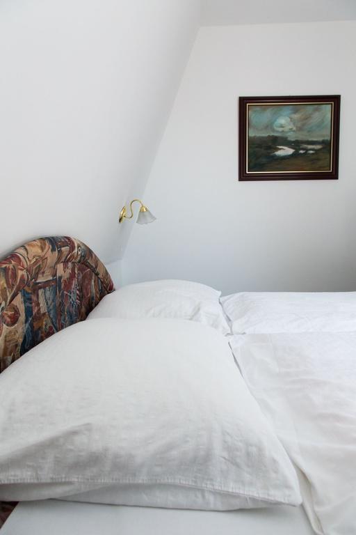 Berg Toboz Panzio Hotel Pecs Phòng bức ảnh